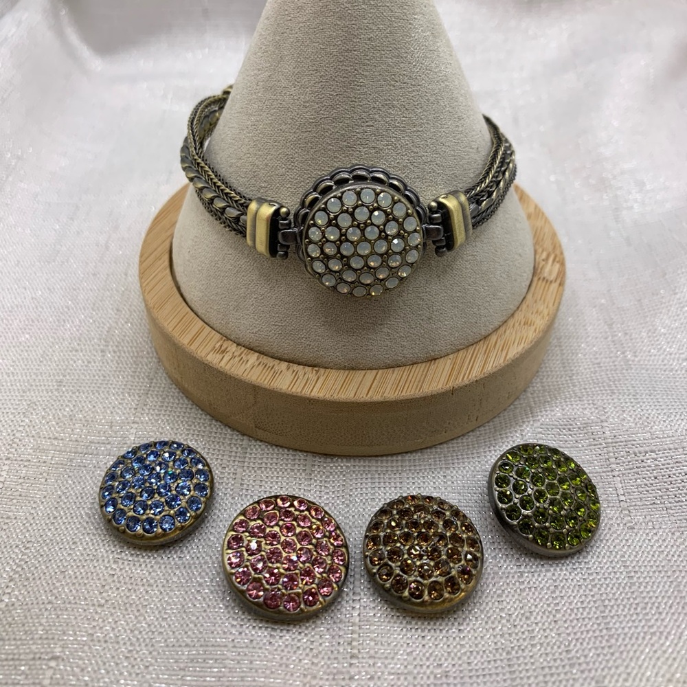 💗BRONZE TOGGLE Snap Button Bracelet with 5 Charms - 18mm/20mm